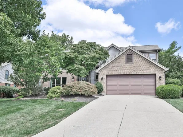 5988 Eaglet Dr, West Chester, OH 45069