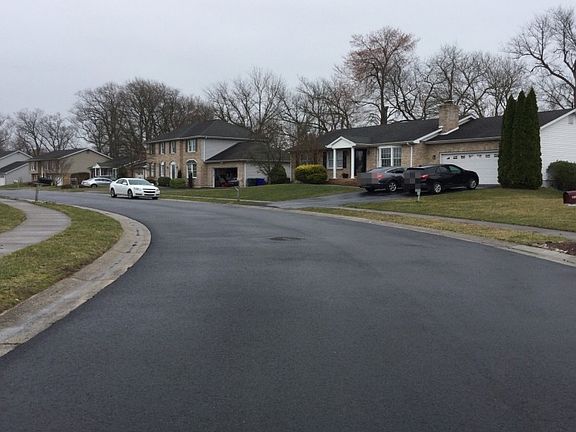 5th image of 23 Monticello Dr