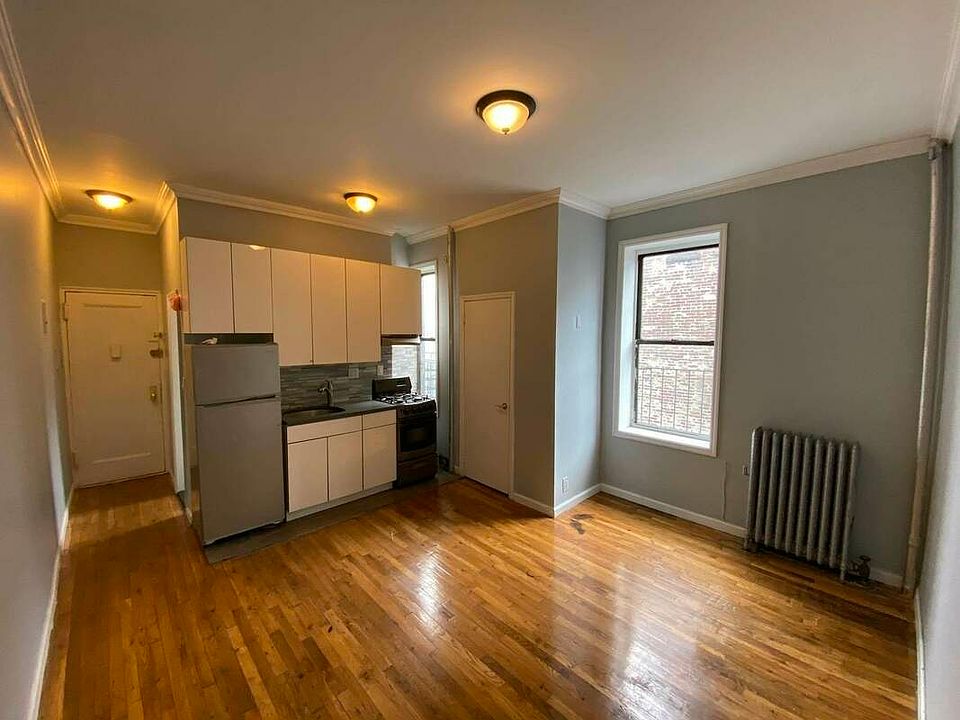 1st image of 166 W 129th St #68X