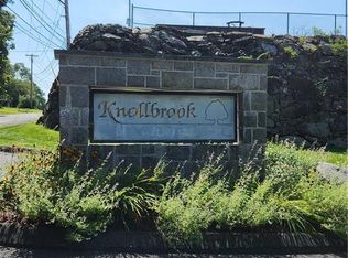 79 Cedarcrest Ct #79, Shelton, CT 06484