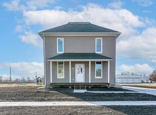414 E 1st St, Wilton, IA 52778