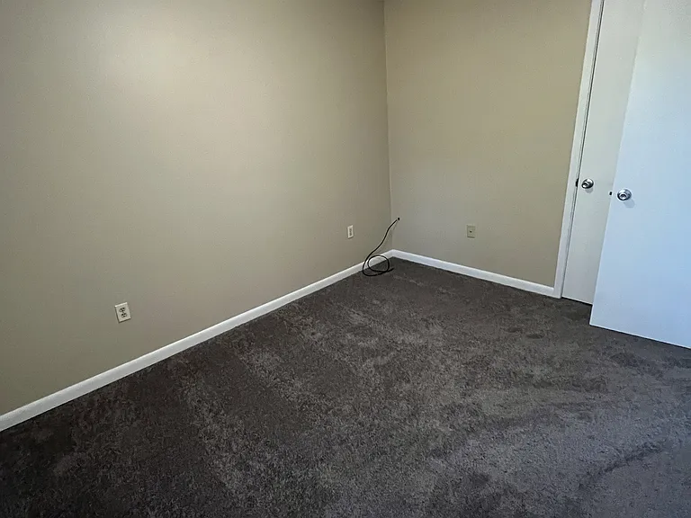 830 Cardinal St — Photo 14