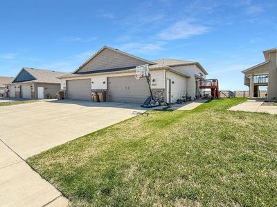 3121 8th St NE, Minot, ND, 58703