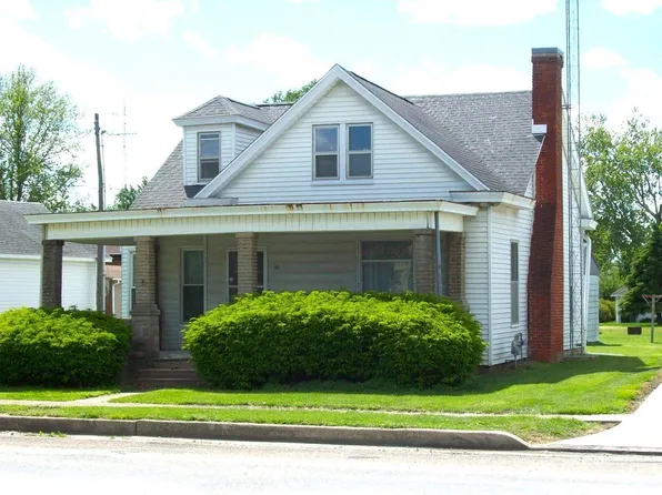 45 N Walnut St, Winchester, IL 62694