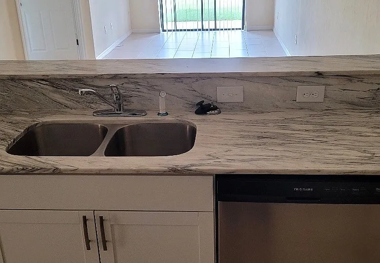 4540 SW 8th Court Cpe — Photo 5