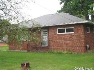 6050 S Saint Rd, Auburn, NY 13021