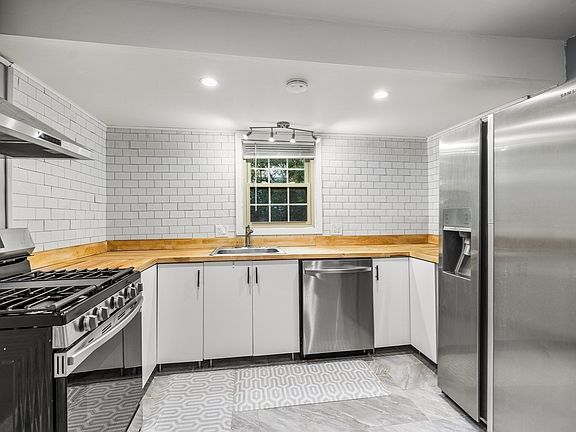 3rd image of 51 Selwyn Rd