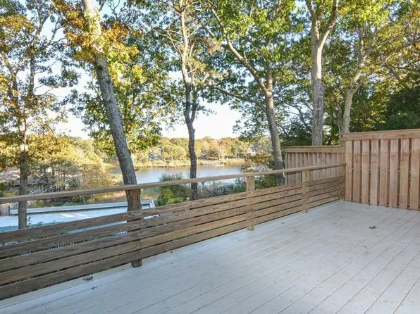 113 Shoreland Path, East Falmouth, MA 02536