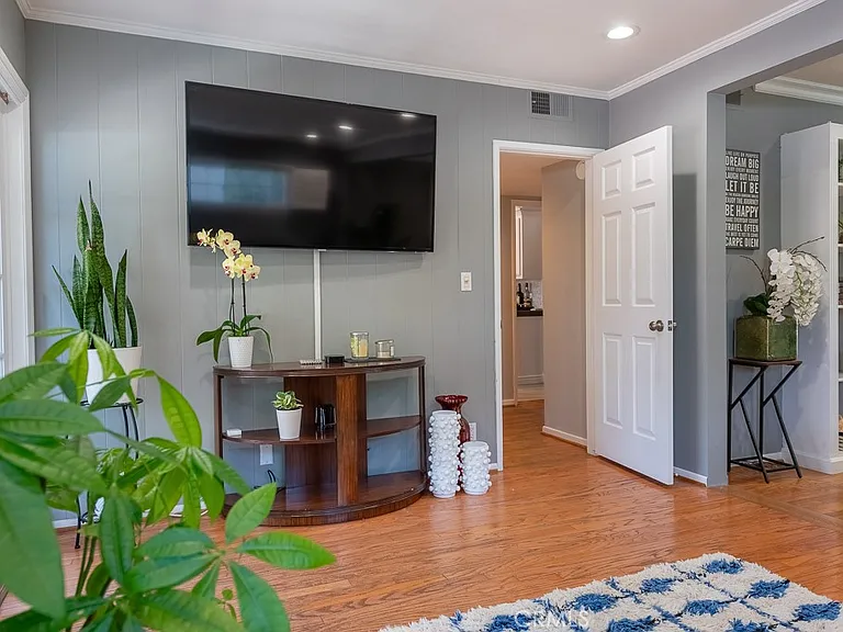 13383 Contour Dr — Photo 11