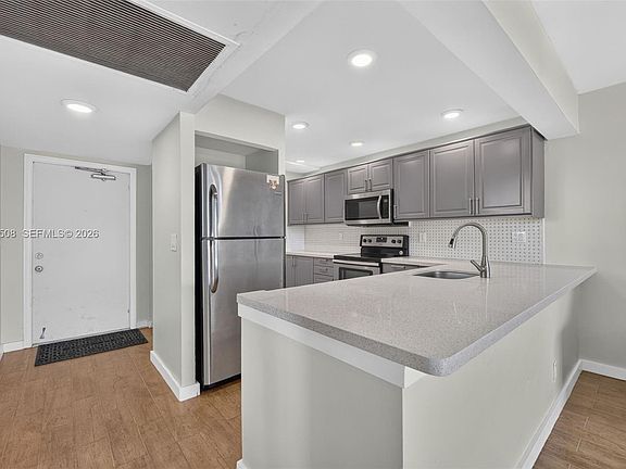2nd image of 9440 Poinciana Pl APT 302