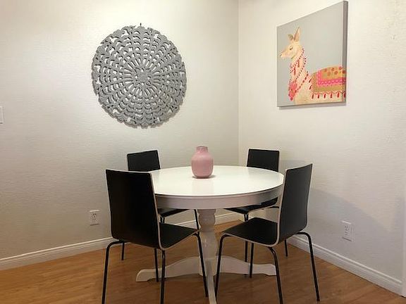 5th image of 7081 Yucca St #105