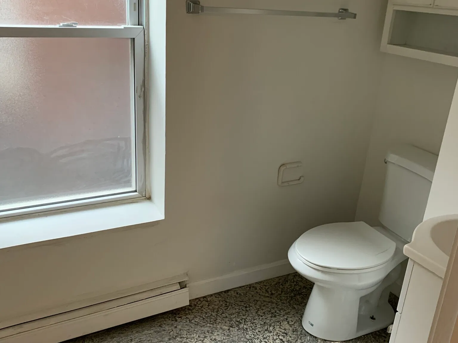 1 bed, 999 sqft, $2,700 — Photo 3