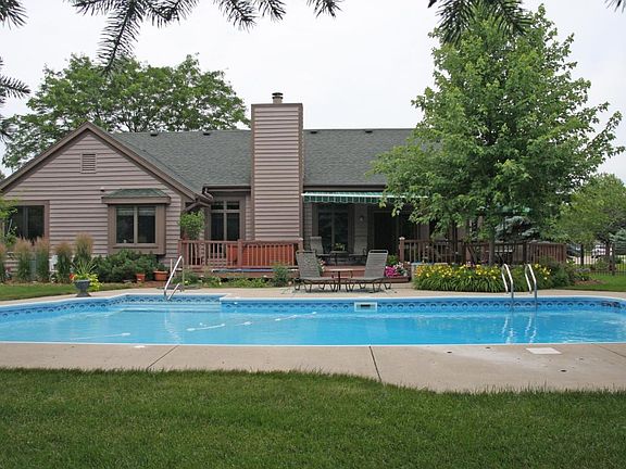 5th image of 627 Skylark Dr
