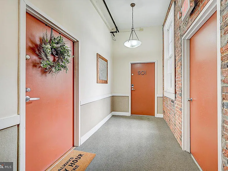 205 Cuthbert St #15-502 — Photo 4