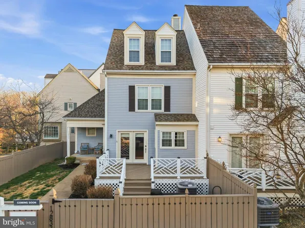 12833 Mill Brook Ct, Woodbridge, VA 22192