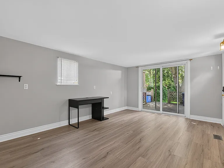 459 South St — Photo 21