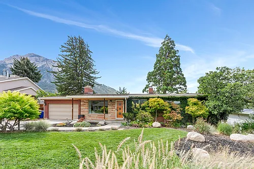 3536 E Hermes Dr Photo 1