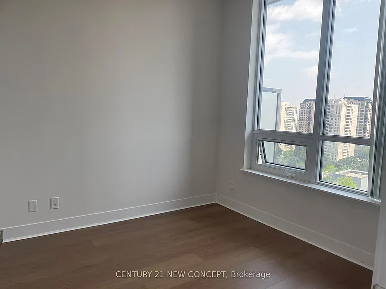 7 Kenaston Gdns E #Penthouse 01-01 — Photo 7