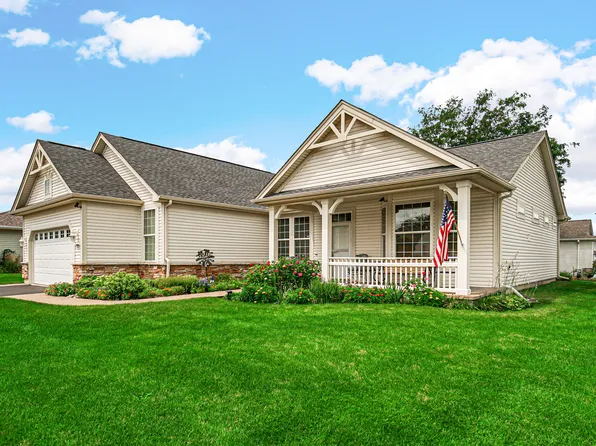 12824 Deer Meadow Ln, Huntley, IL 60142
