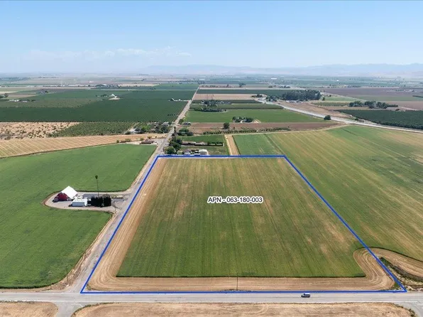 S Mills Rd, Gustine, CA 95322