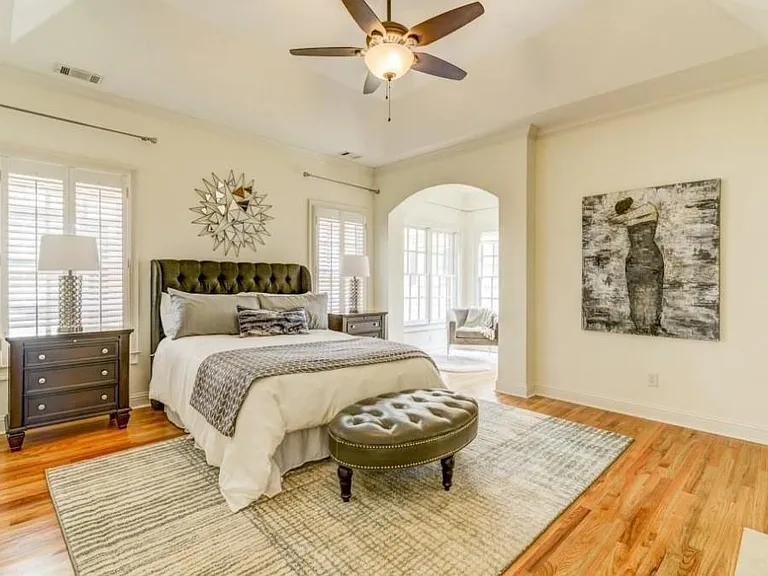 704 Longleaf Dr NE — Photo 17