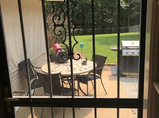 330 Bruce Rd, Grenada, MS 38901