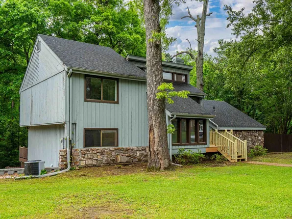 1018 N 26th St, Arkadelphia, AR 71923