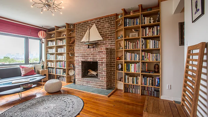 Sold by Garfield Realty  | media 21