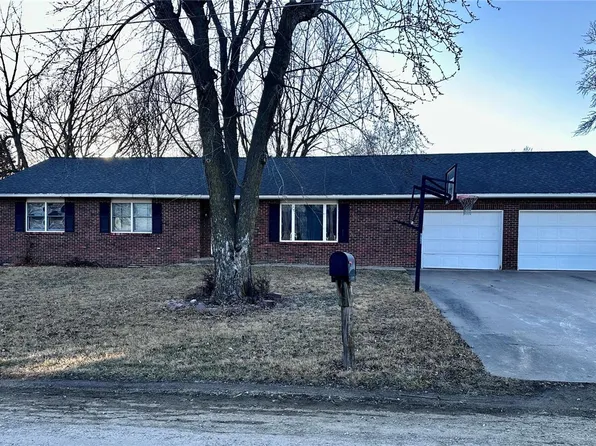 306 S Cleveland St, Shelbyville, MO 63469