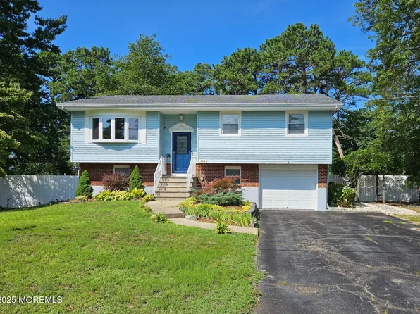 613 Oakdale Street, Toms River, NJ 08757