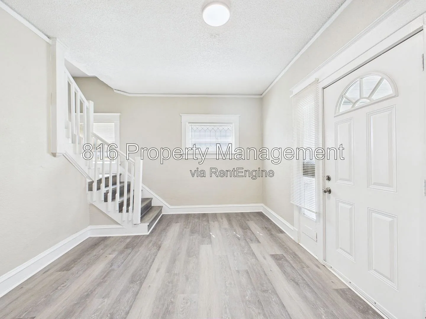 4 bed, 1.0 bath, 1800 sqft, $1,336 — Photo 2