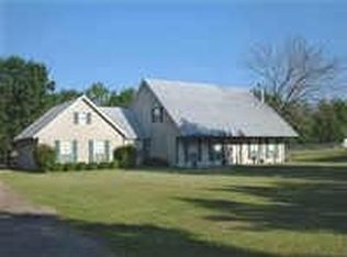 254 County Road 33970, Powderly, TX 75473