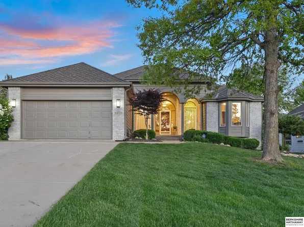 3217 N 159th St, Omaha, NE 68116