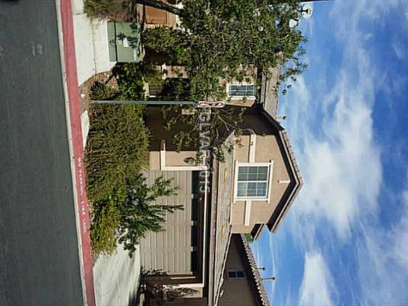 2nd image of 1308 Groom Ave