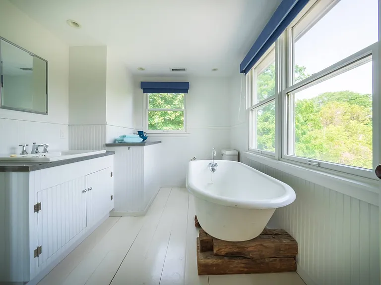 126 Sagaponack Rd — Photo 12