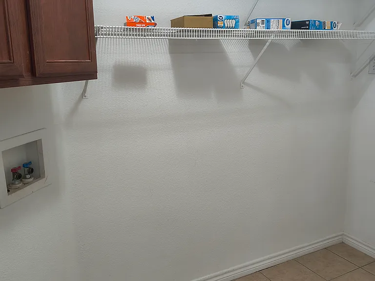 129 Jefferson Dr — Photo 10