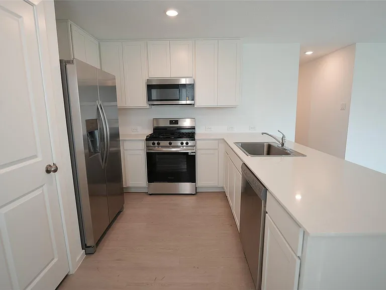 28507 Texas Sparrow Ln — Photo 4