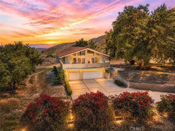 9110 Happy Camp Rd, Moorpark, CA 93021