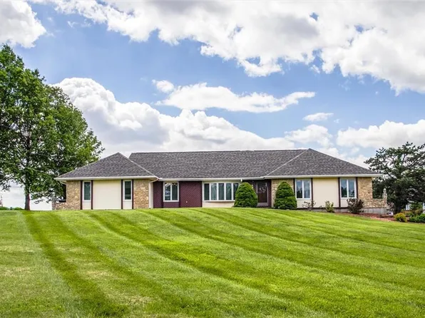 509 Trail Ridge Rd, Richmond, MO 64085