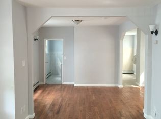 299 W Runyon St, Newark, NJ 07108