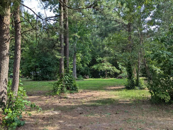 34 Waterway Dr, Montross, VA 22520