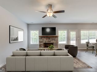 1669 Dillard Bray Rd, Royston, GA 30662