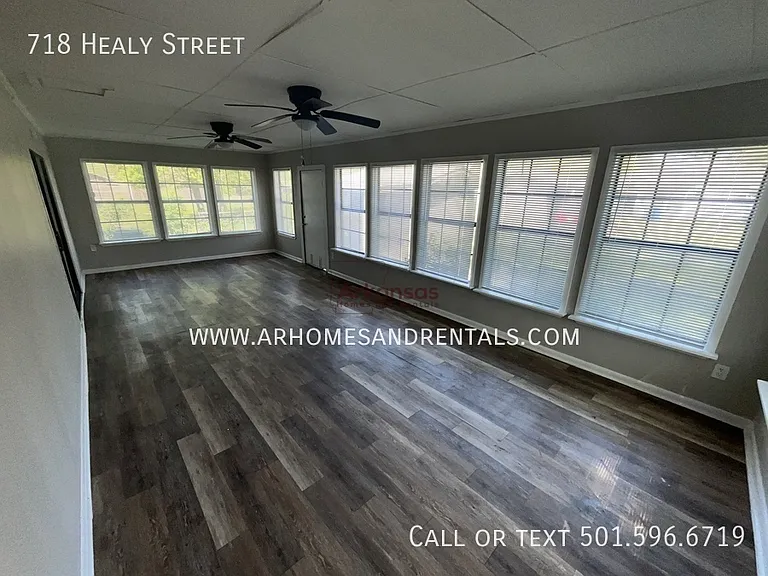 718 Healy St — Photo 25