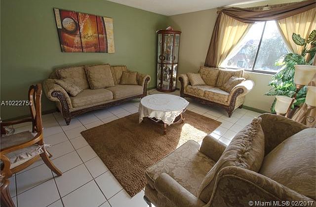 1st image of 183 Lakeview Dr APT 206