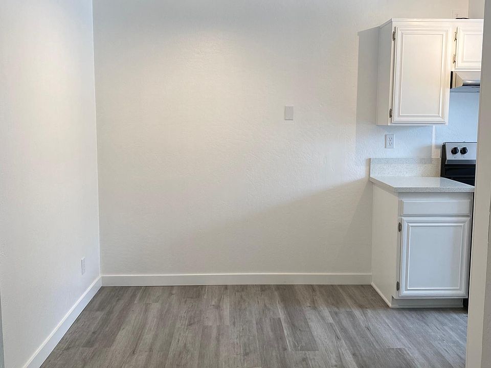 Dining area next to Kitchen