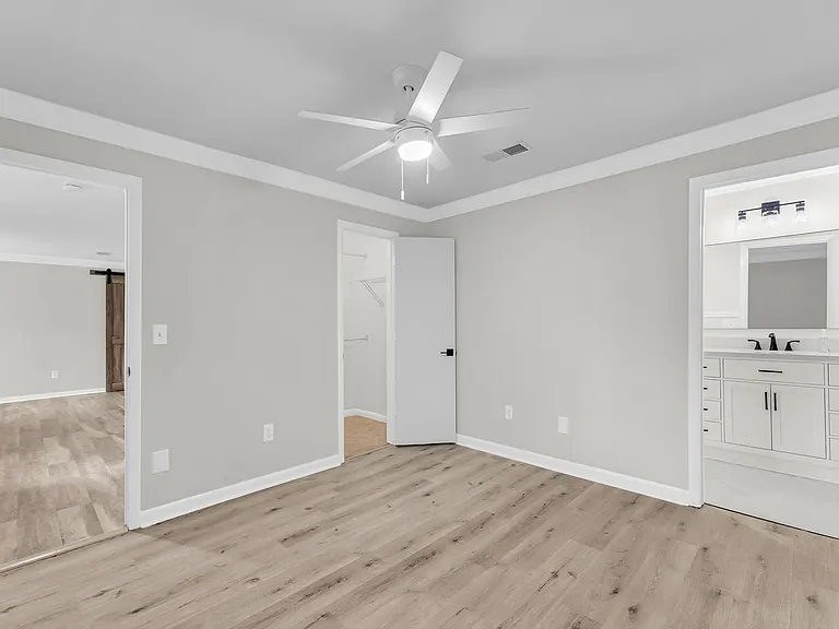 266 Alexandra Dr #11 — Photo 17