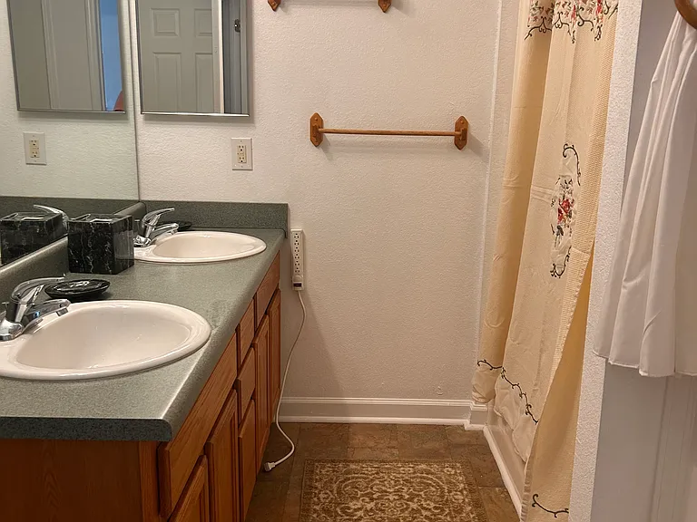 3427 Ashville Hwy — Photo 8