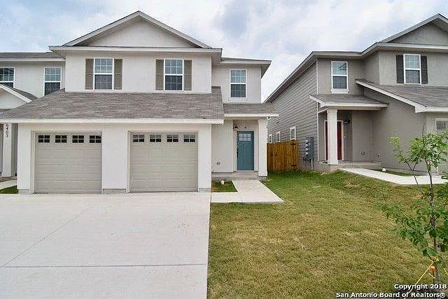 3 bed, 2.5 bath, 1260 sqft, $1,400 — Photo 4