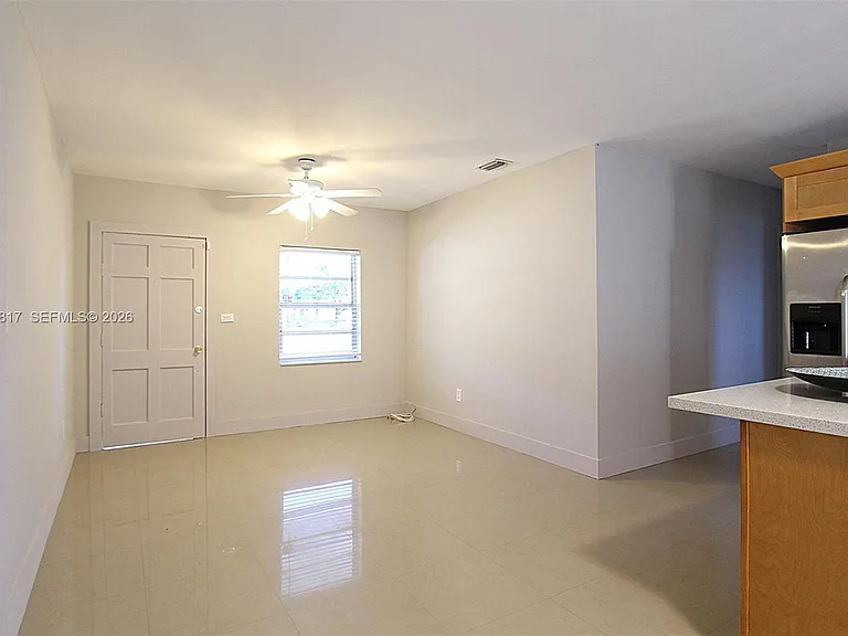 14340 Graves Dr — Photo 3