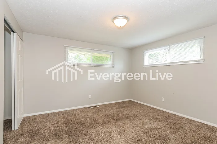 5013 Tewkesbury Dr — Photo 9